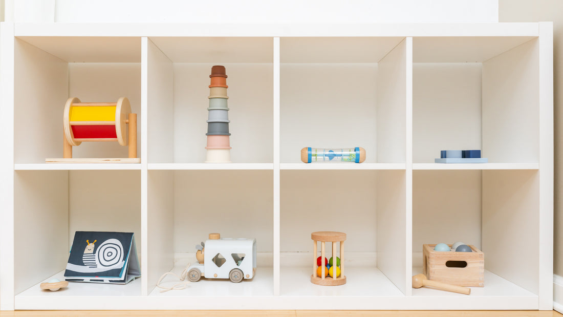 montessori bookshelf with toys